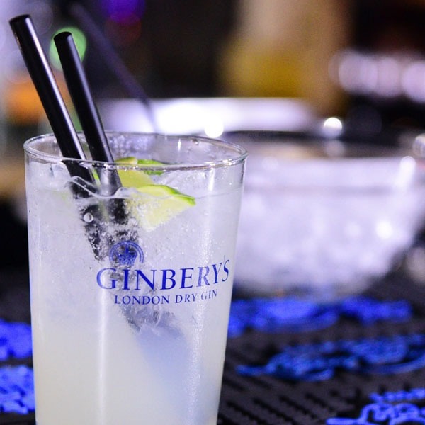 ٥꡼ 700mlGINBERY'S