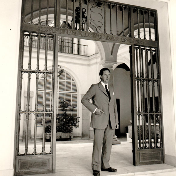 ���롦�ȥ쥷�����1874  �����ڥ���롦�����ƥ���㡼�� �������ۡ�El Tresillo 1874 Especial Amontillado Viejo