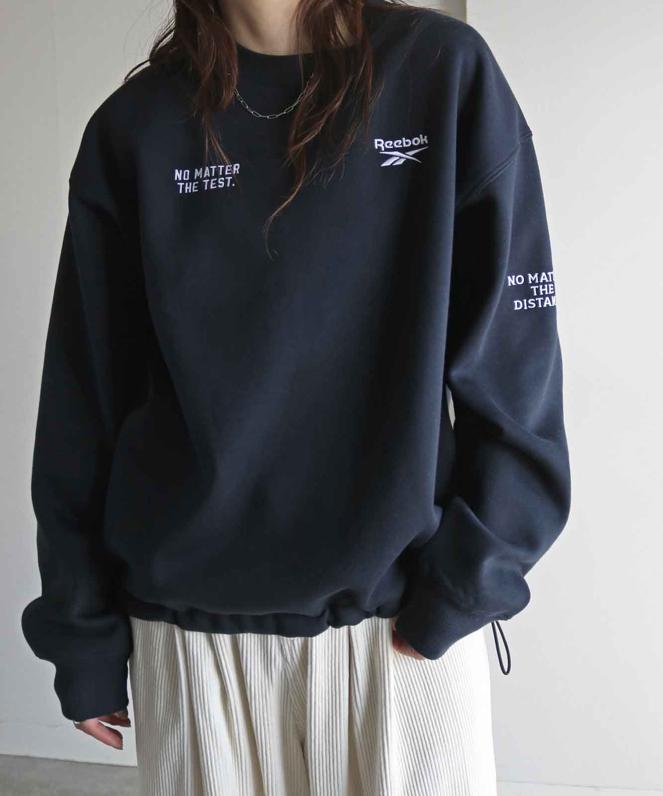 30%OFF】【Reebok/リーボック】 別注 3ポイント刺繍裾ドロストクルー