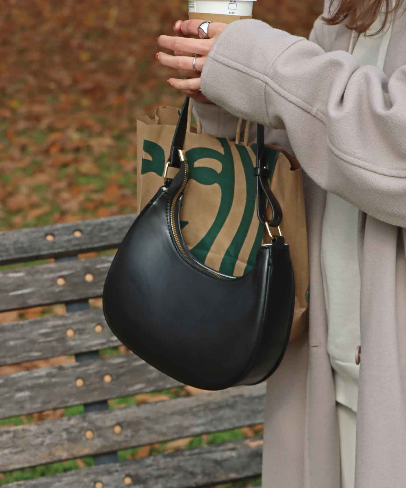 40%OFF】COURO ハーフムーンホーボーバッグ | すべての商品 | Studio