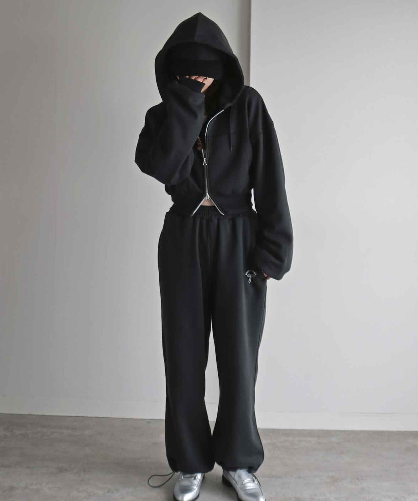 美品　STUDIOR330 ローラ　スウェットセットアップ　1番人気Gray ローラ出演のIGライブを開催！ 「ステュディオ アール スリー