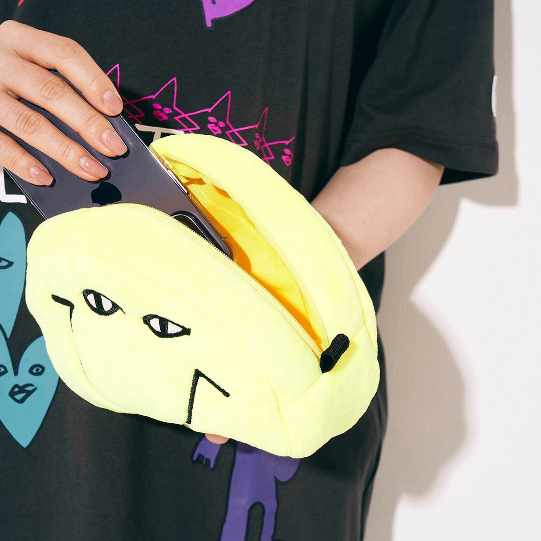 EGUMI SMILE SHOULDER BAG