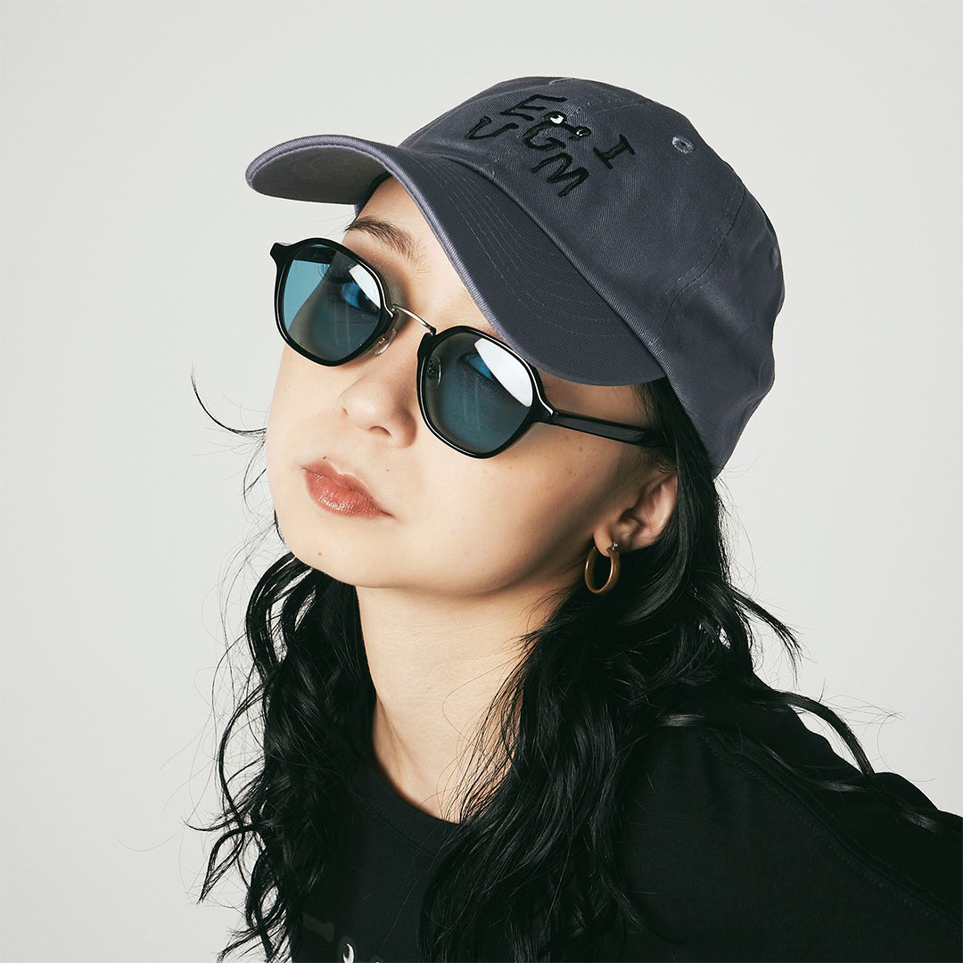 EGUMI SPRAY ART LOGO CAP【STONE BLUE】