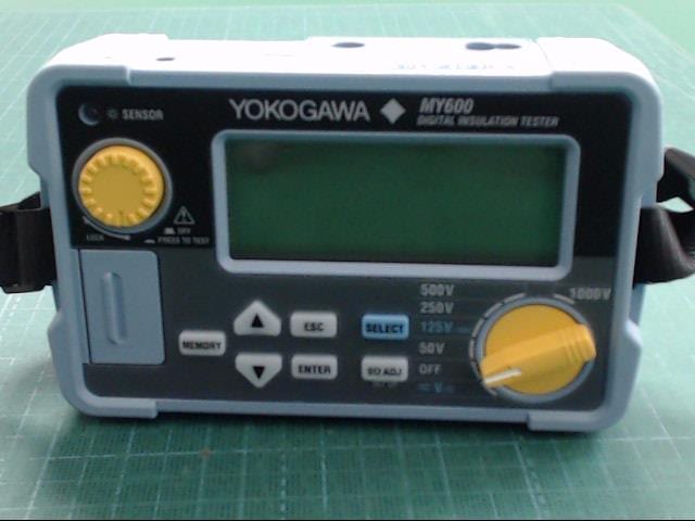 横河 絶縁抵抗計 125V / 250V / 500Vメガー 240633 横河 絶縁抵抗計 125V / 250V / 500Vメガー 240633