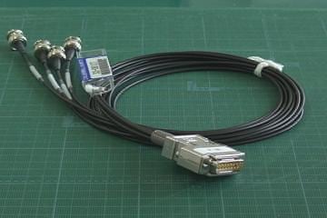����š����ۥƥ��˥���DS-G-V1-M-C-1.5 (4CH)��SC2-32�ѥ����֥� (BNC / 1.5m)