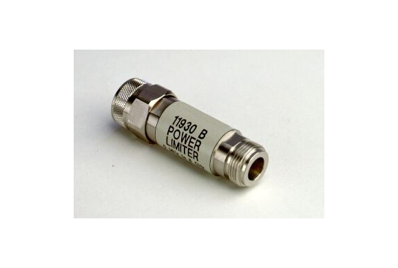 �ڥ���������ۥ��������ȡ��ƥ��Υ�������11930B���ѥ��ߥå���5 MHz��6 GHz, N��