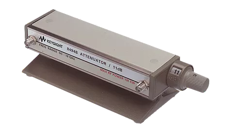 �ڥ���������ۥ��������ȡ��ƥ��Υ�������8494B����ư���åƥ͡�����18 GHz��11 dB��1 dB���ƥå�