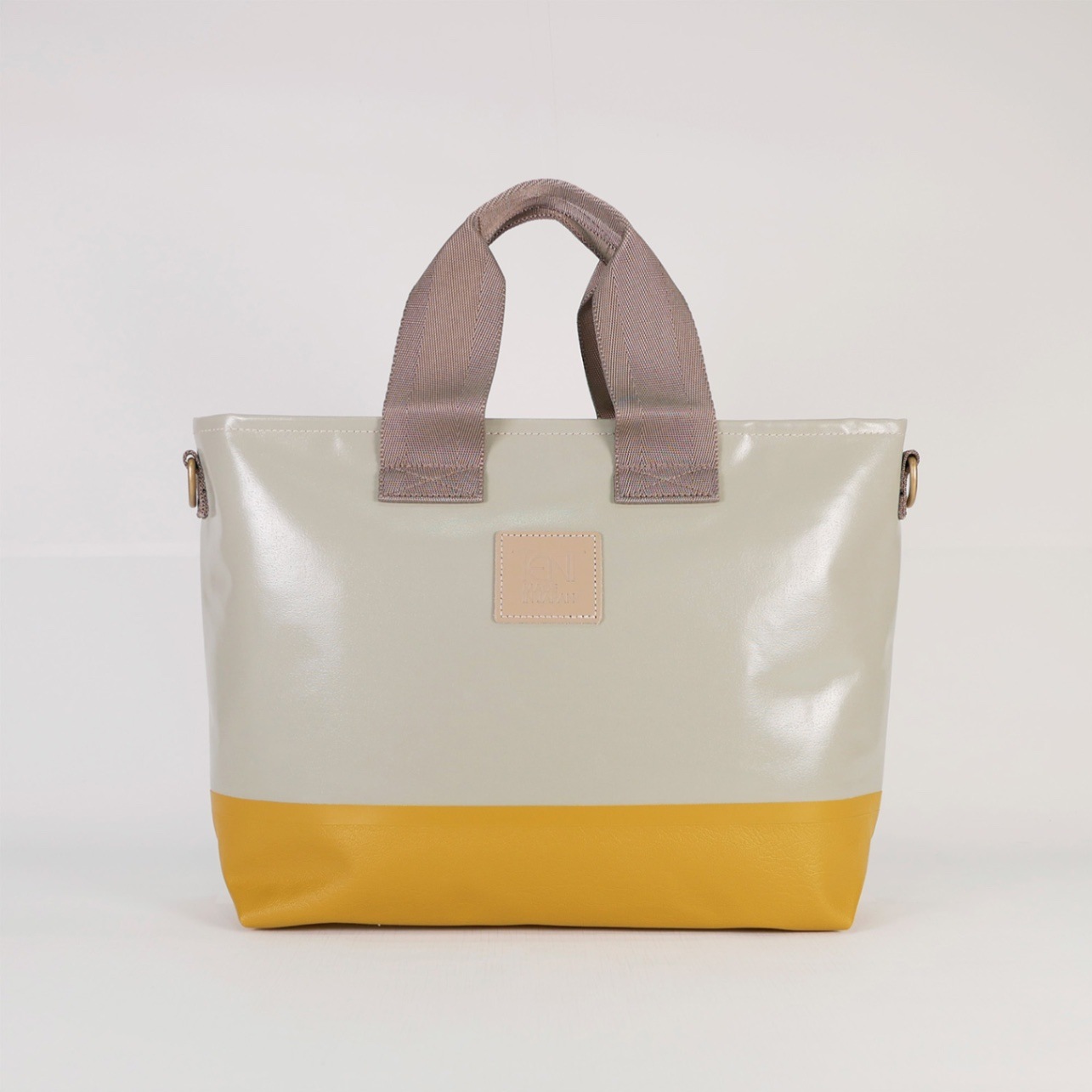 Ａ&Ｇ　エーアンドジー　トートバッグ A&G エーアンドジー トートバッグ A&G【受注】LEATHER SQUARE TOTE