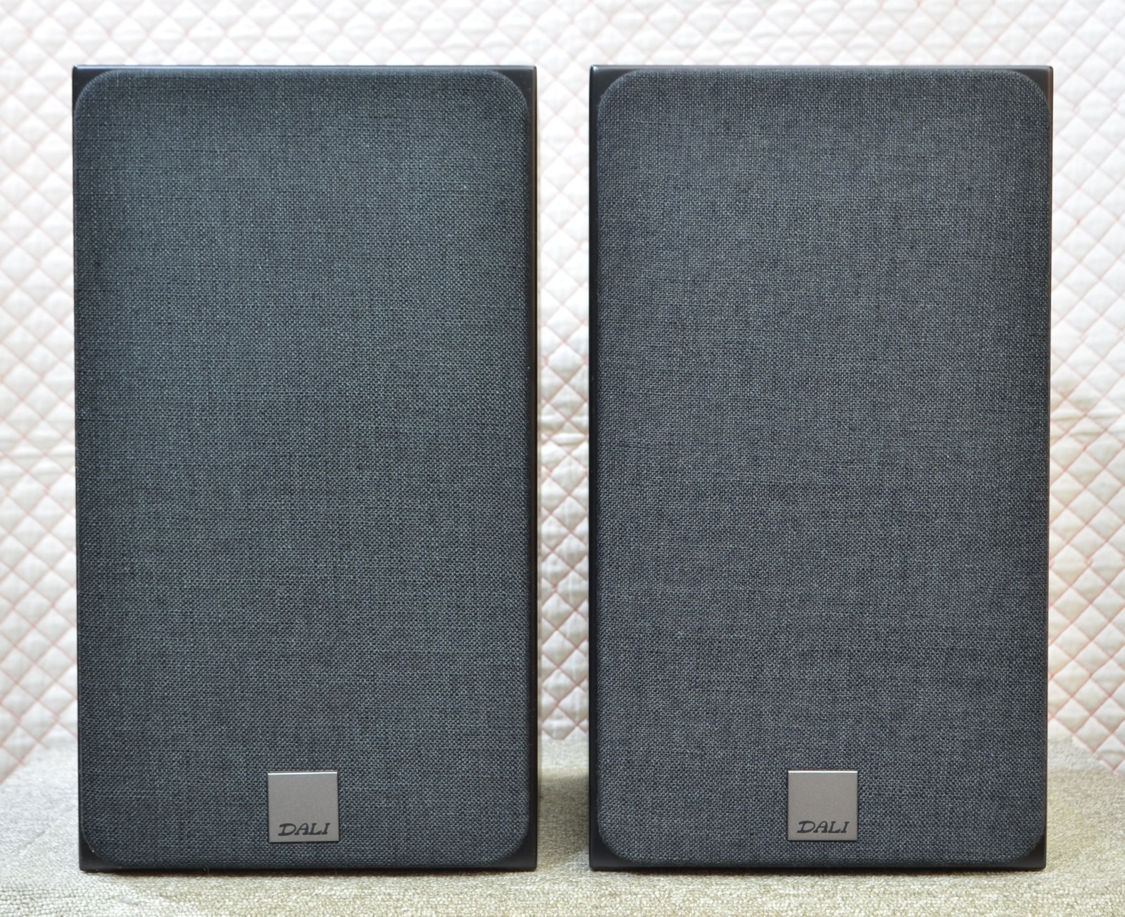 Ÿ���ʡ�DALI OBERON3(DW;������������ʥå�)(��Ȣ����)