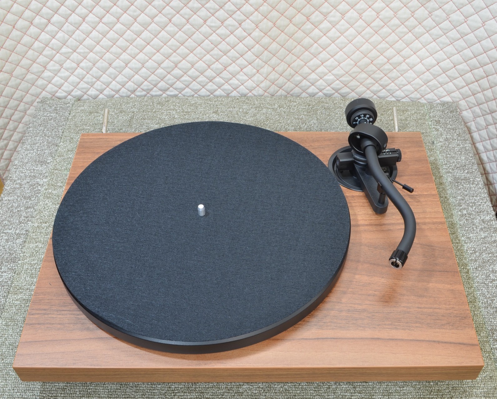 Ÿ���ʡ�Pro-Ject  DEBUT-S(��Ȣ����)