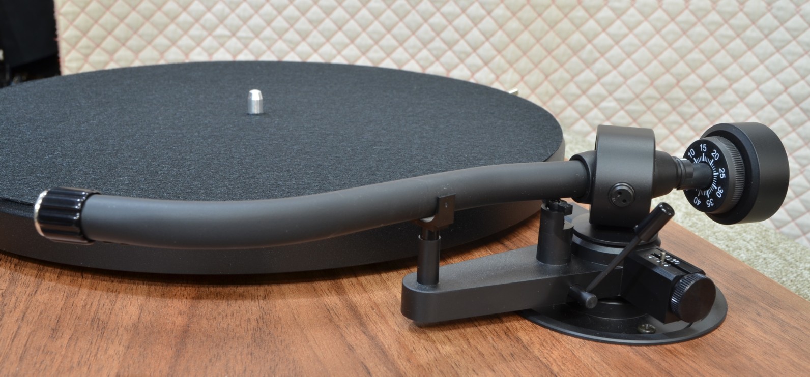 Ÿ���ʡ�Pro-Ject  DEBUT-S(��Ȣ����)