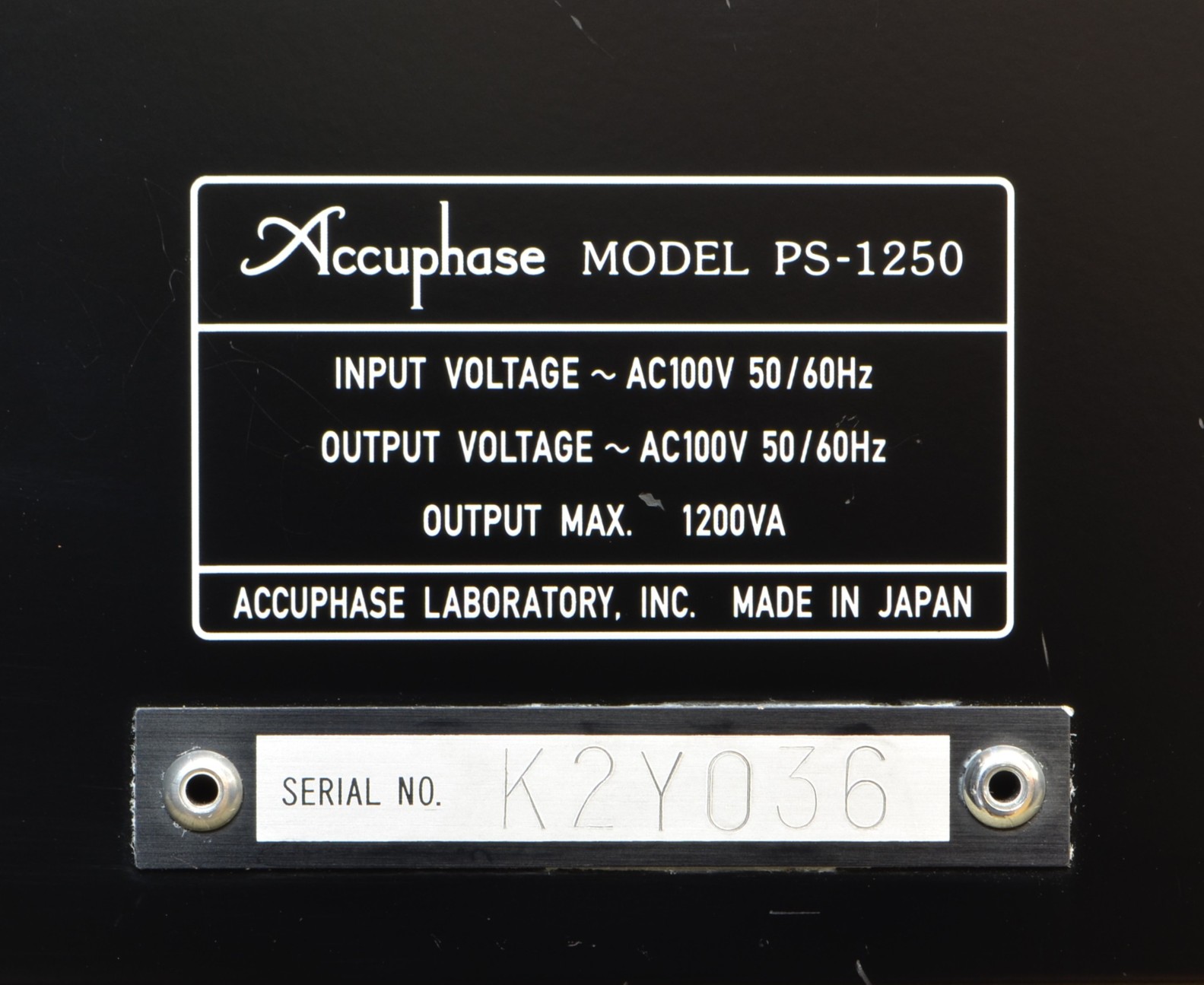 ����ʡ�Accuphase  PS-1250(��Ȣ����)