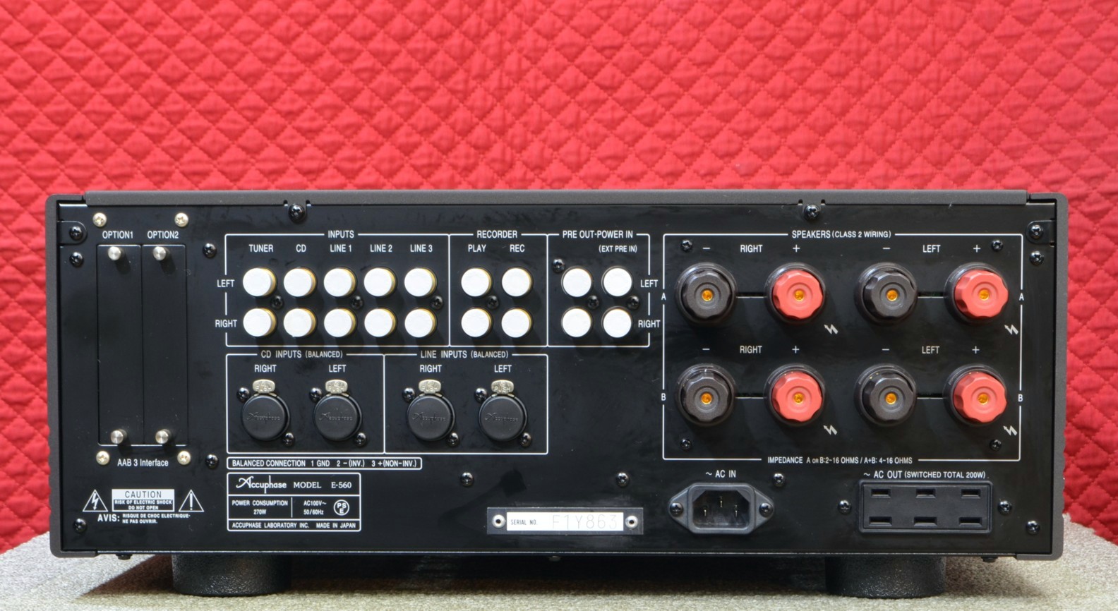 ����ʡ�Accuphase E-560(��Ȣ�ʤ�)