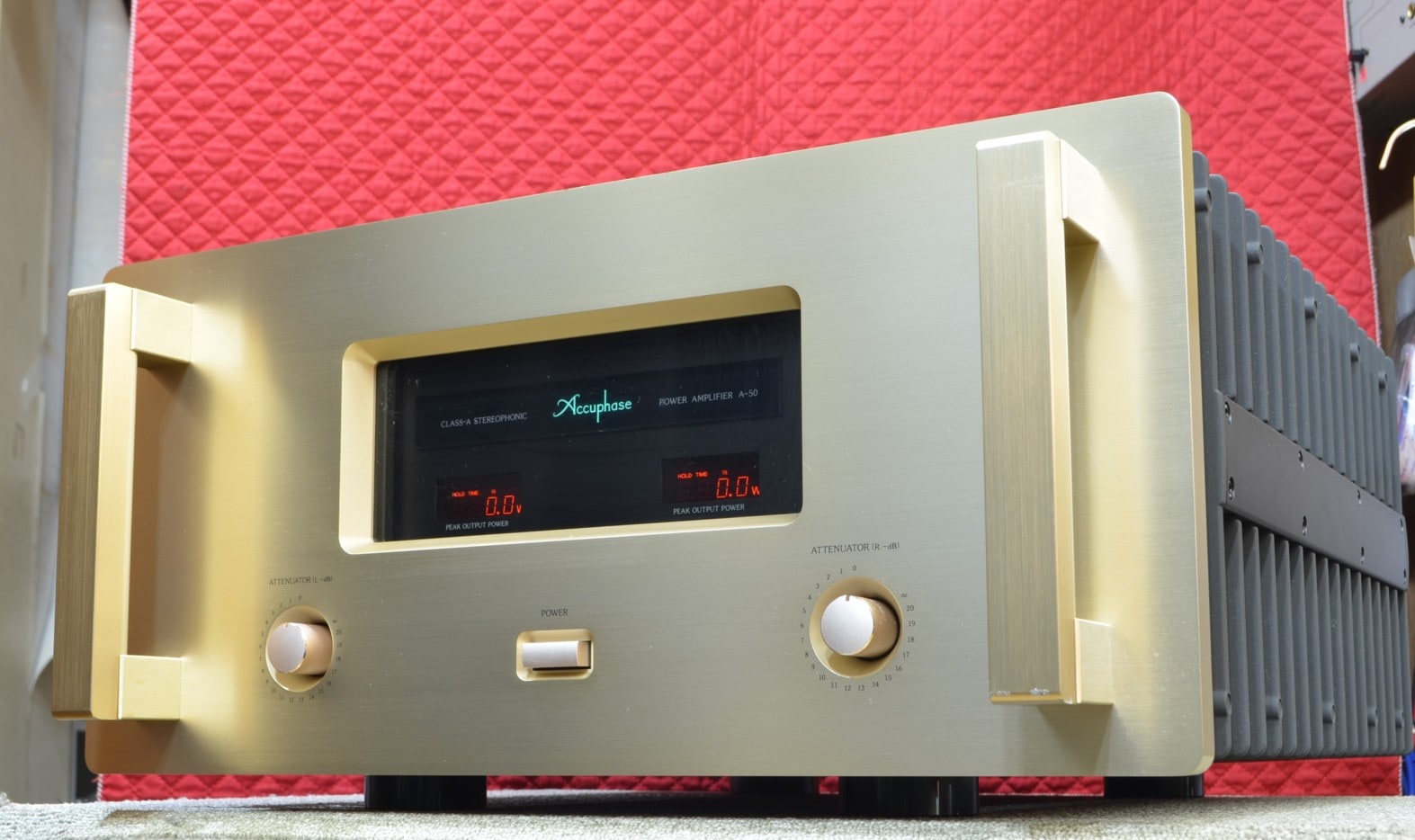 ����ʡ�Accuphase A-50(��Ȣ�ʤ�)(��������)