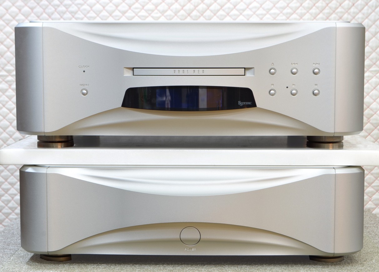 Ÿ���ʡ�ESOTERIC  Grandioso P1+Grandioso D1(��Ȣ����)(���å�����)(�����Ѥ�)