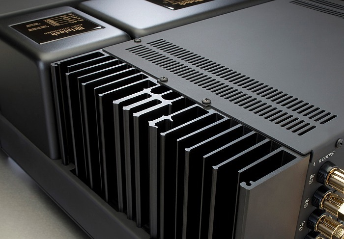 McIntosh   MA7200 (2017ǯ1031ȯ)