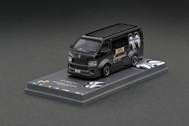 T64-038-ME2 1/64 Toyota Hiace Widebody Mooneyes