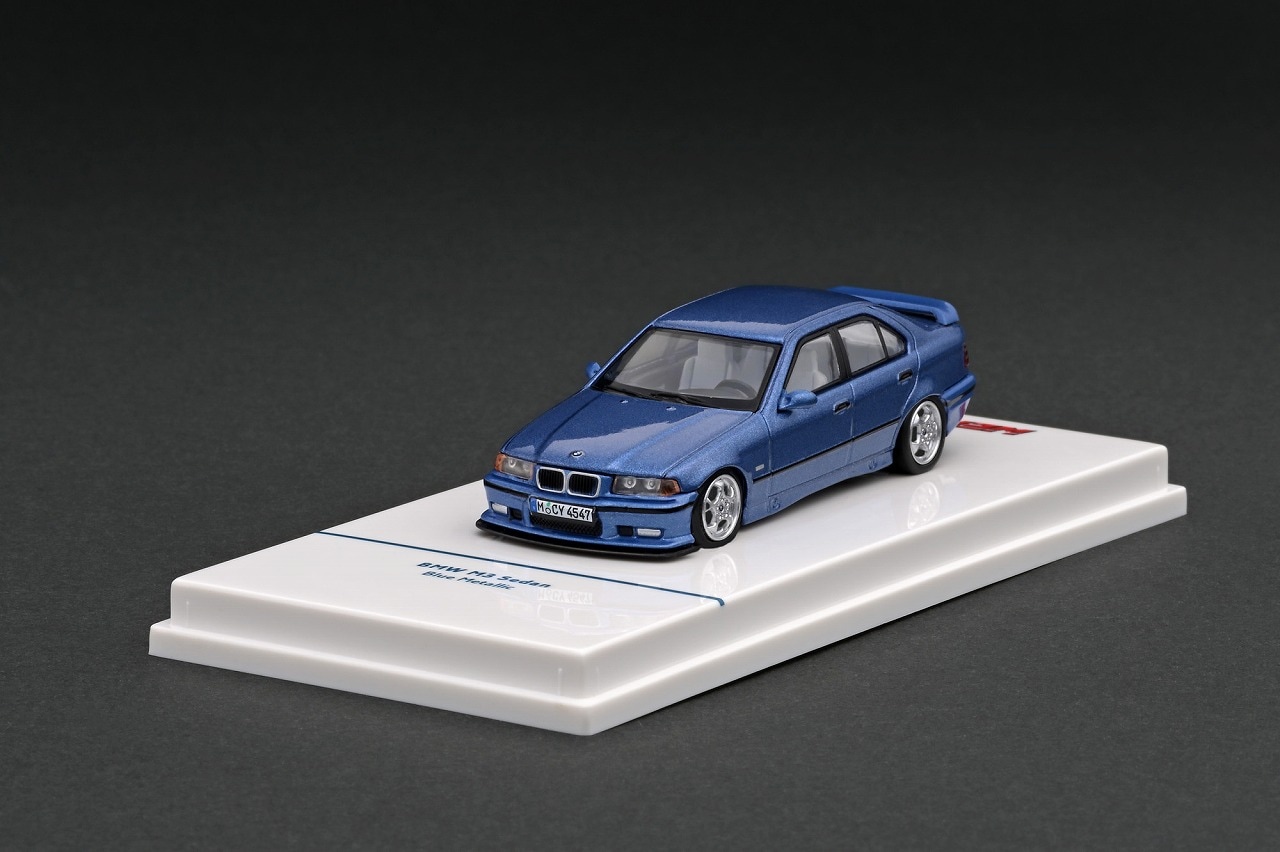 WK83-034a　1/64　BMW M3 Sedan　Blue Metallic