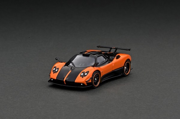 TARMAC WORKS　T64G-TL021-OR　1/64　Pagani Zonda Cinque Arancio Saint Tropez