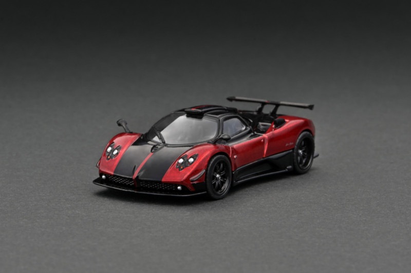 TARMACWORKS　T64G-TL021-RE  1/64  Pagani Zonda Cinque Rosso Dubai