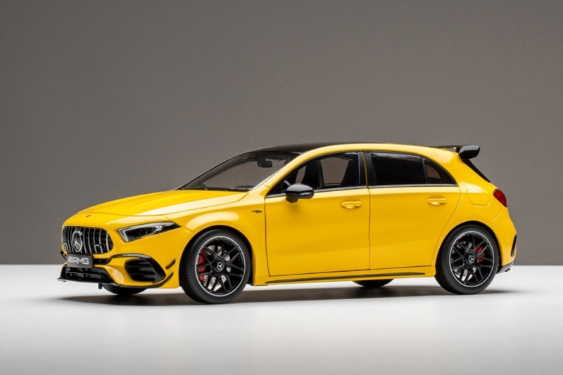 【再受注】　KILOWORKS　TK-KLW000304　1/18　Mercedes AMG A45 S Yellow