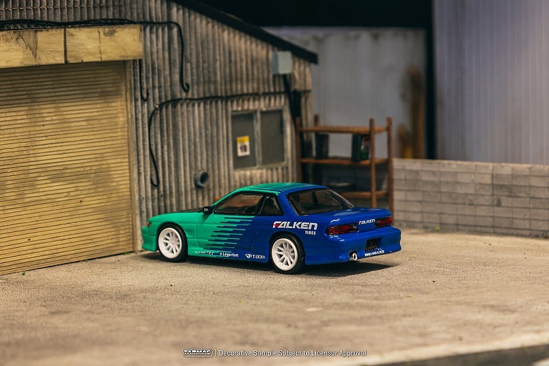 ☆予約商品 ターマックワークス T64G-025-FA 1/64 VERTEX Nissan