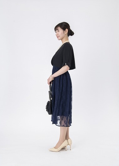 ���졼���ɥ쥹���ͥ��ӡ�(����������ɥ饤��4�����å�)