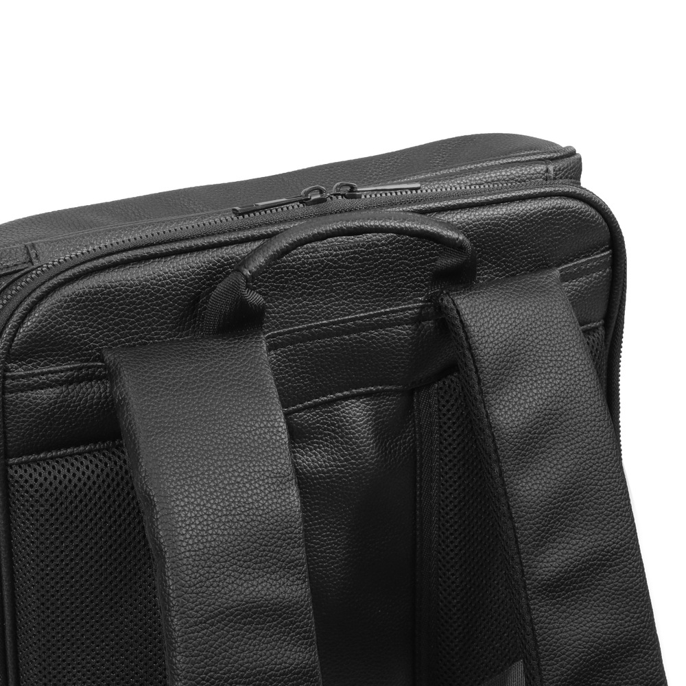 RK18 PVCレザー リュック