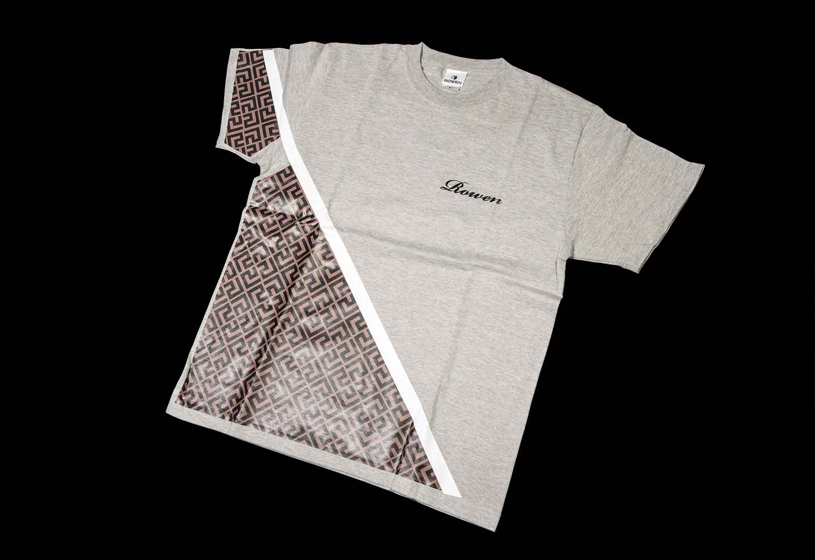 ROWENcorprate VラインTシャツ