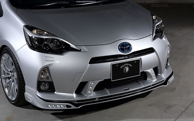 TOYOTA,AQUA｜エアロパーツ、ボディキット、LEDパーツ、マフラーの通販