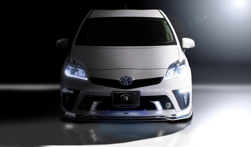 フロントスポイラーType2*LEDランプ付属(LEDセンター+リップ) 30PRIUS *FRP