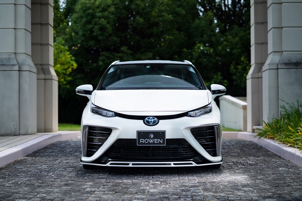 ミライ MIRAI フロントスポイラー｜エアロパーツ、ボディキット、LEDパーツ