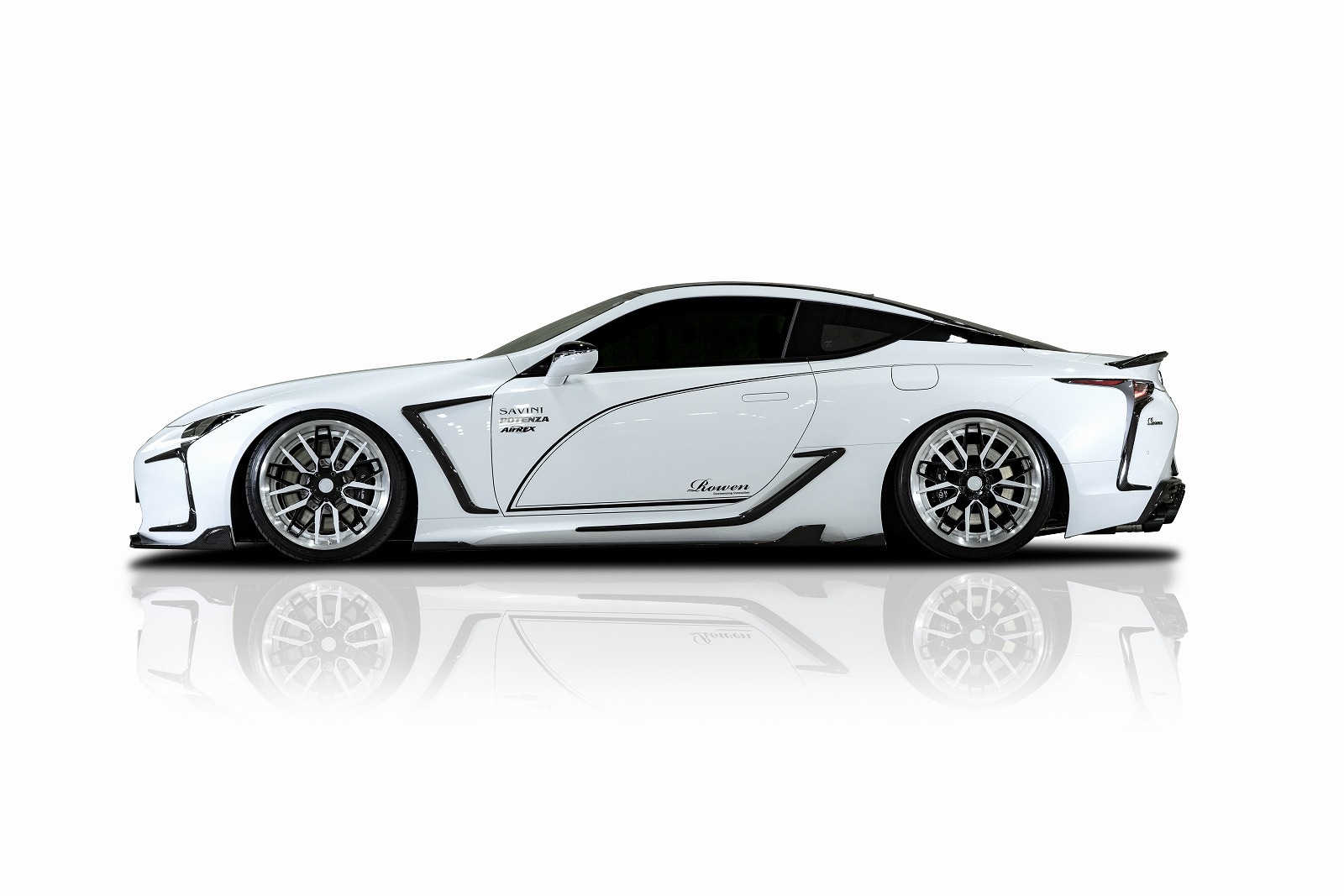 サイドステップ  LC500/LC500h Coupe DCF-Edition *Dry Carbon