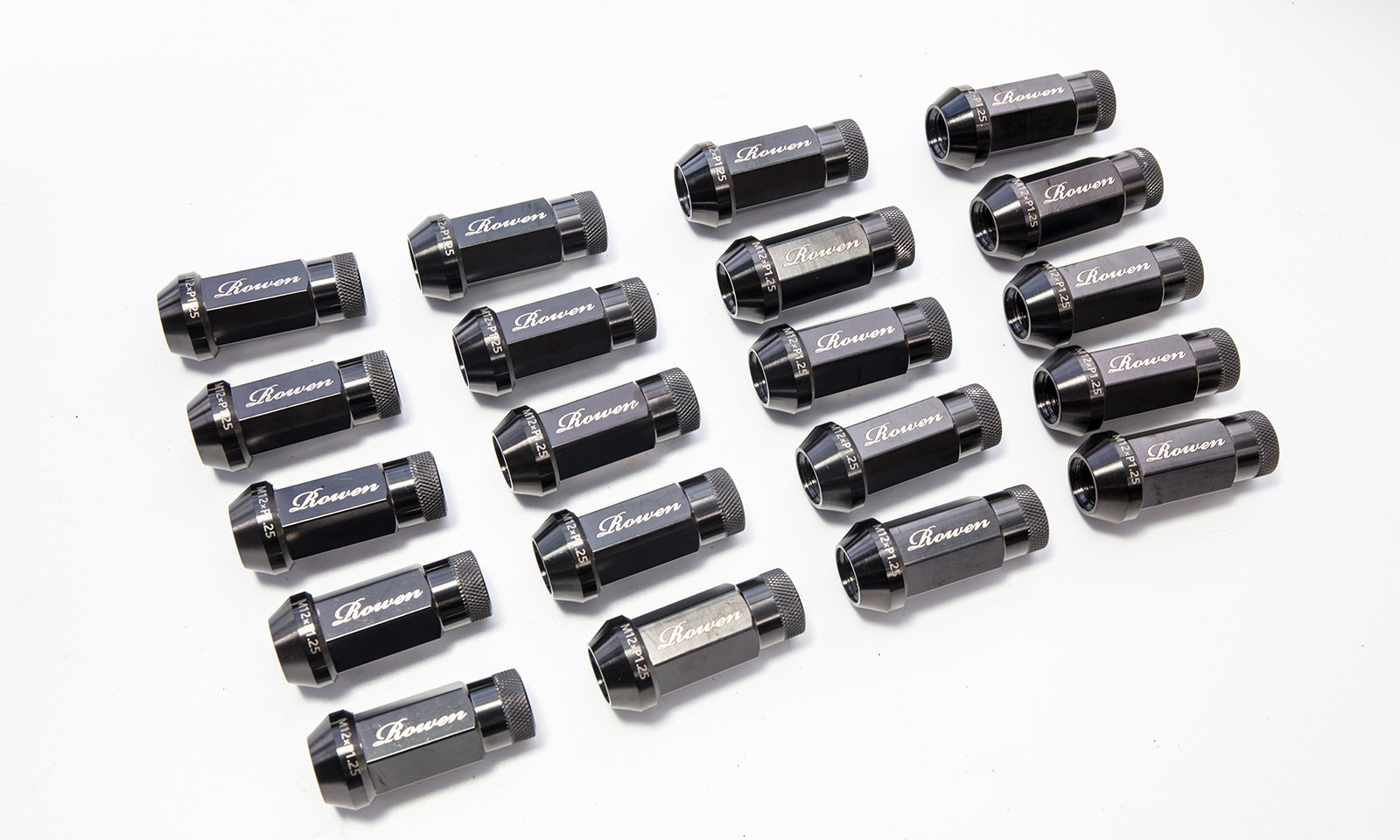 チタンナット ブラック筆記体