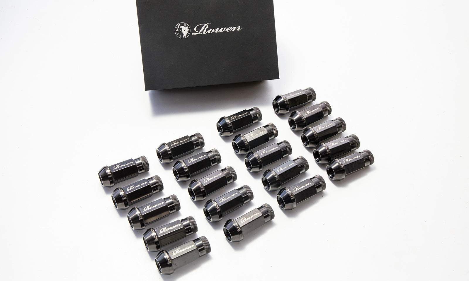 チタンナット ブラック筆記体