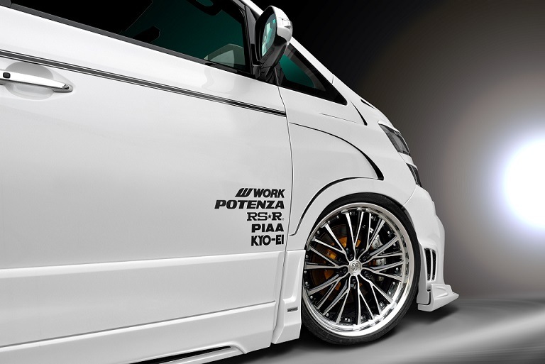 フロントフェンダー　20 VELLFIRE Z-grade 前期/後期　*FRP