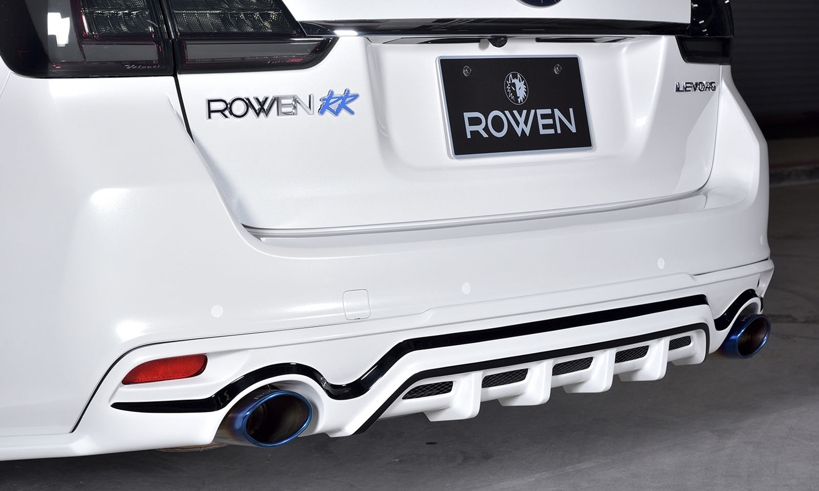 リアアンダースポイラー *LEVORG D-E型 *FRP