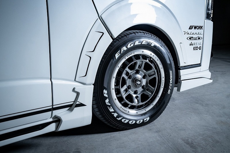 オーバーフェンダーセット 200HIACE 4~7型 *FRP