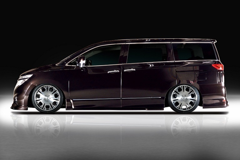 サイドステップ　ELGRAND HighWay STAR 前期/後期　*FRP