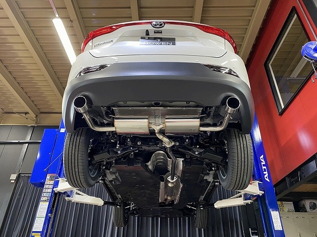 PREMIUM01S *2.0Lガソリン *2WD/4WD *左右2本出し ステンレス／チタンテール *80 HARRIER