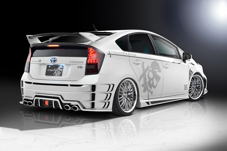 リアバンパー Ver.3 (4本出しマフラー専用) 30 PRIUS *FRP