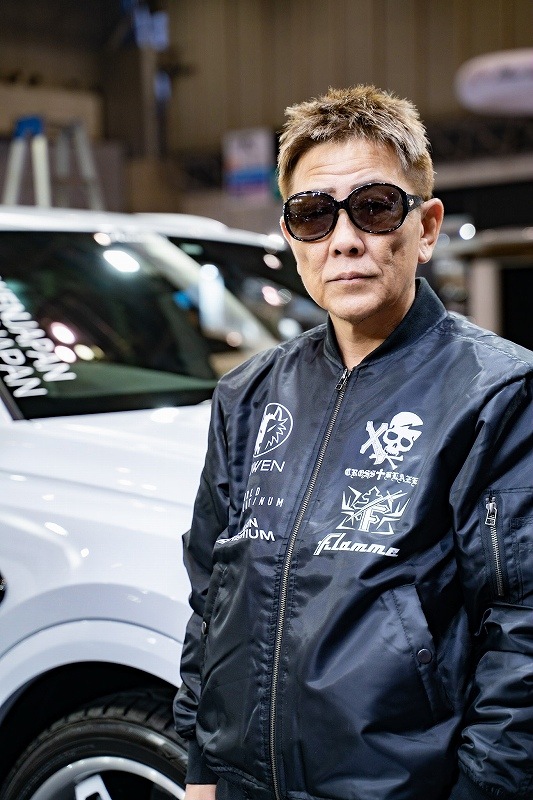 ROWEN PERFORMANCE MA-1　（ブラック×白文字）