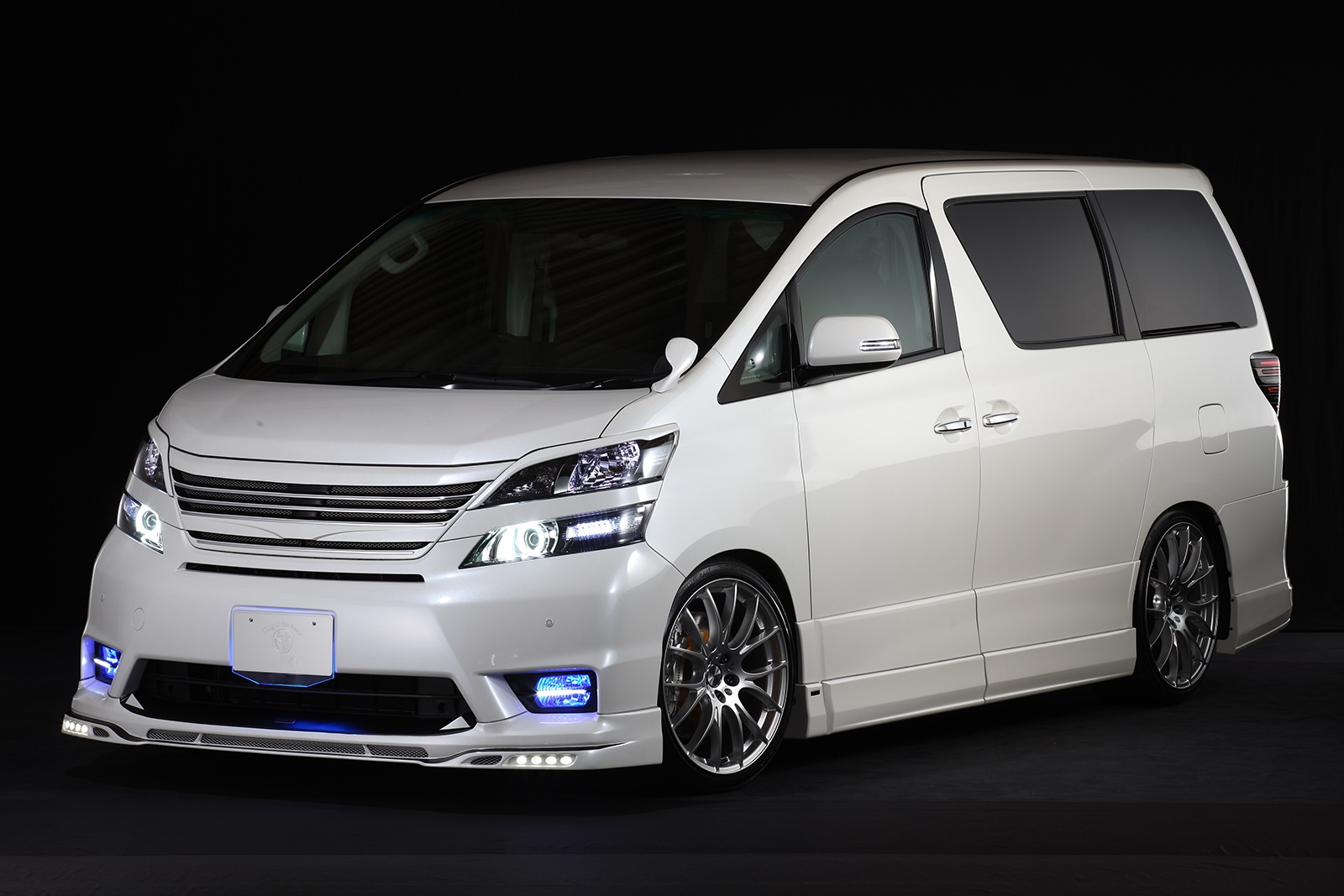 フロントスポイラー*LEDランプ *FRP 20 VELLFIRE Z-grade 前期