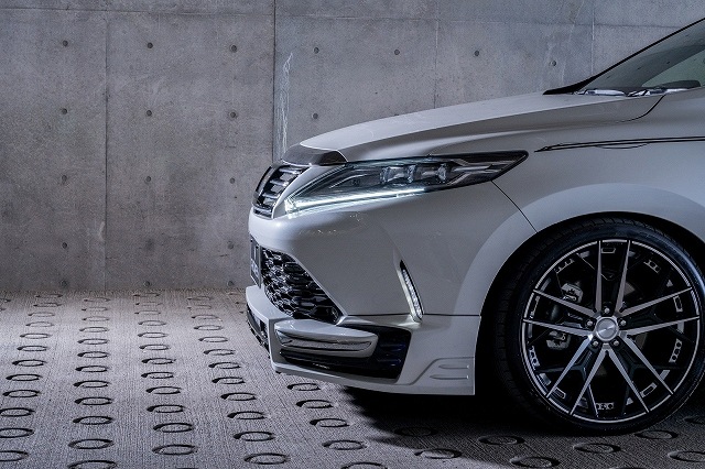 フロントスポイラー*LEDランプ付属 *60 HARRIER 後期 *FRP