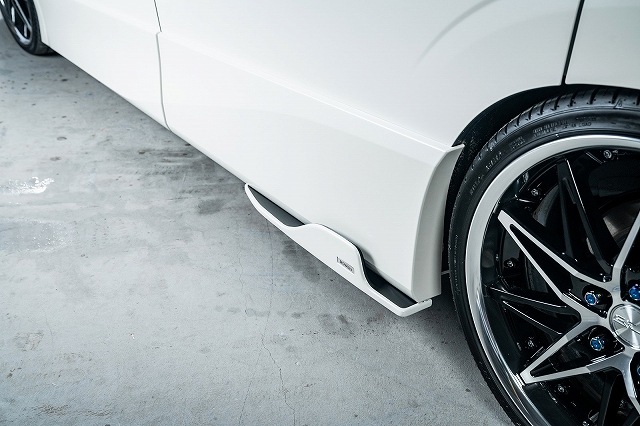 C27セレナ サイドディフューザー　