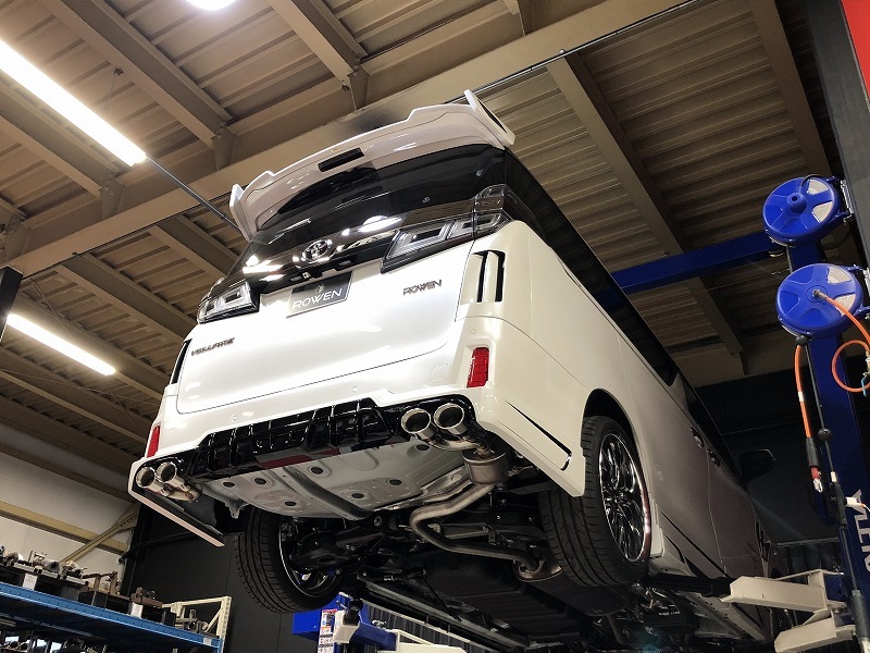 マフラーカッター（左右４本出し） 30前期・後期共通　ALPHARD/VELLFIRE　
