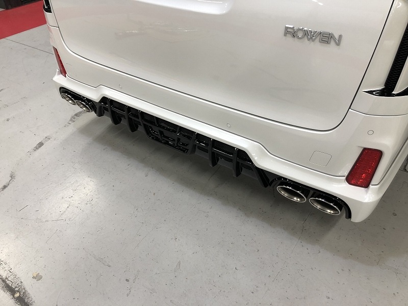 マフラーカッター（左右４本出し） 30前期・後期共通　ALPHARD/VELLFIRE　