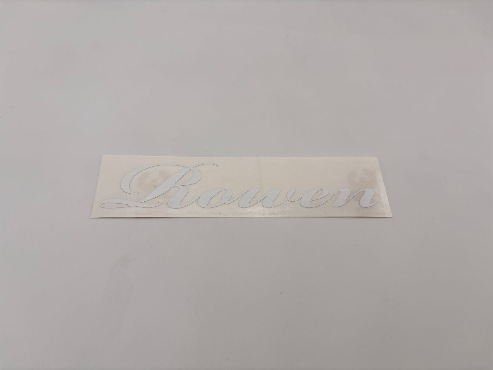 Rowenステッカー 筆記体　ロゴのみ　Ssize