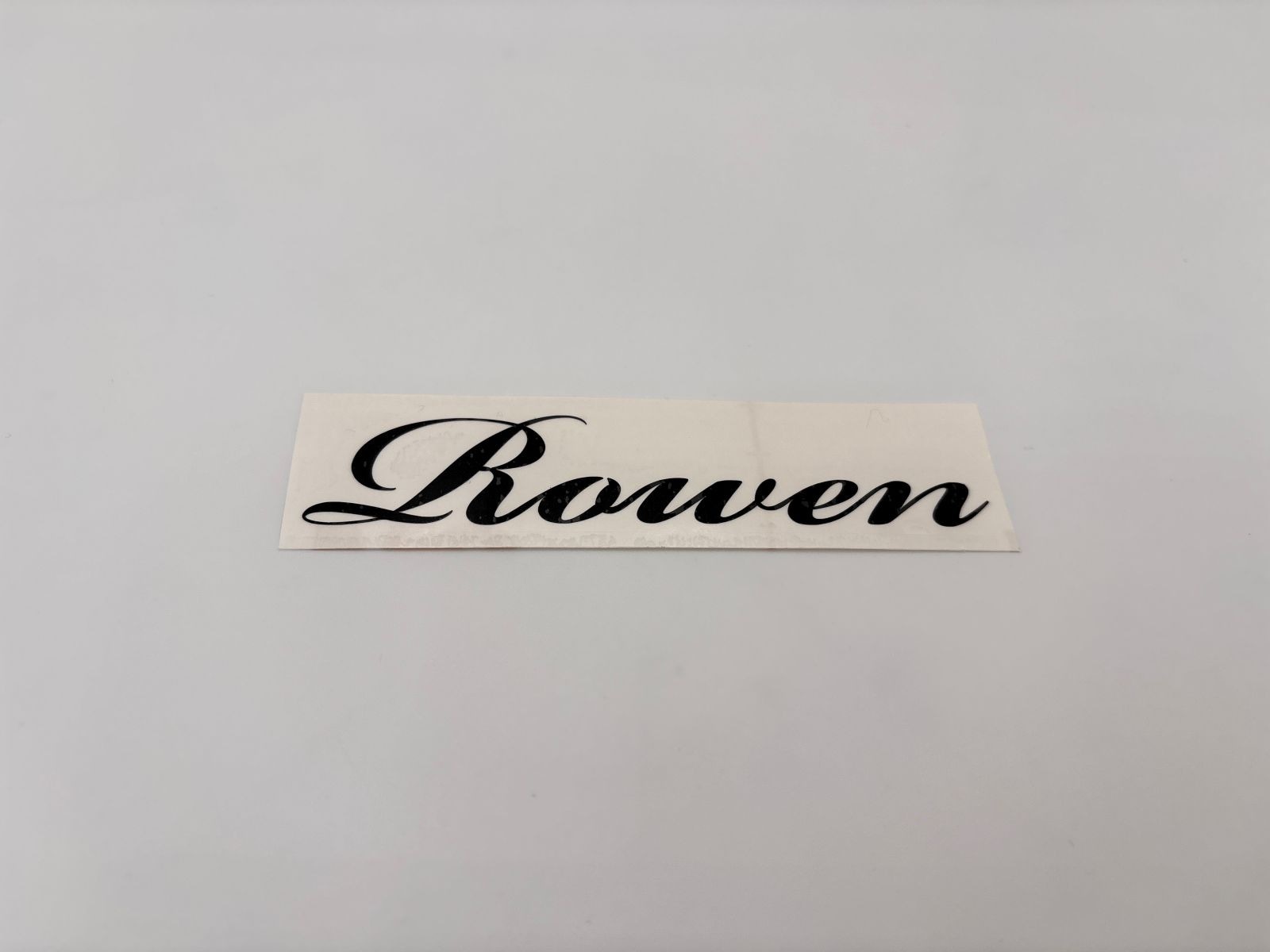 Rowenステッカー 筆記体　ロゴのみ　SSsize