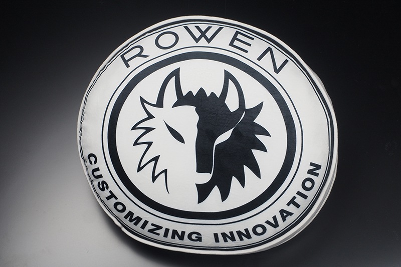 ロゴマーククッション